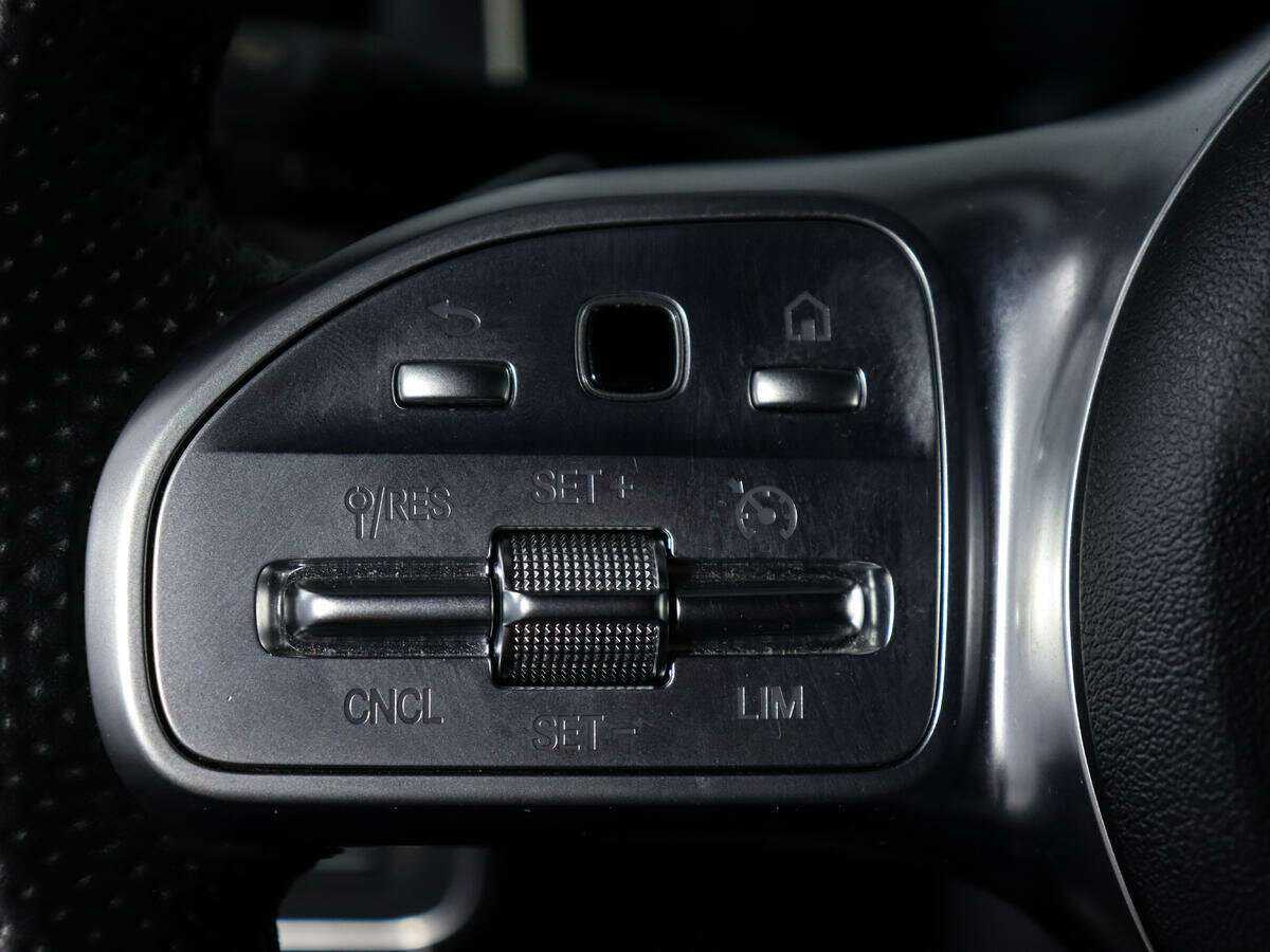 Mercedes-Benz A-Класс 2019 года с пробегом. Фото: #19