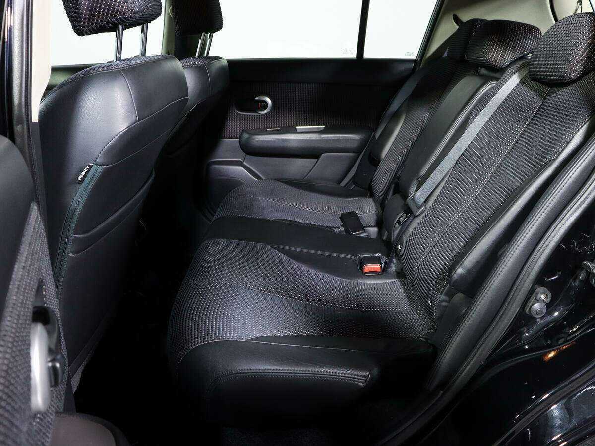 Nissan Tiida 2012 года с пробегом. Фото: #9