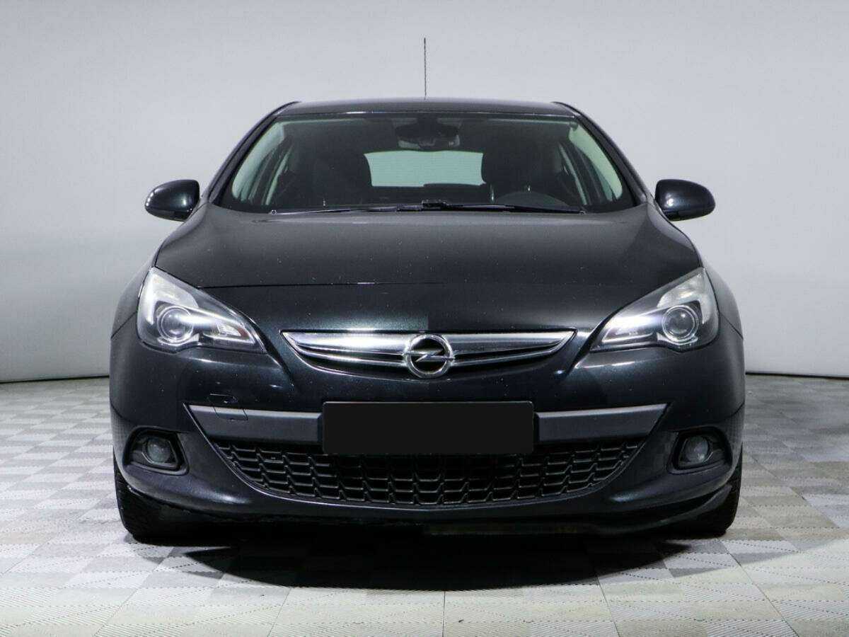 Opel Astra 2014 года с пробегом. Фото: #1