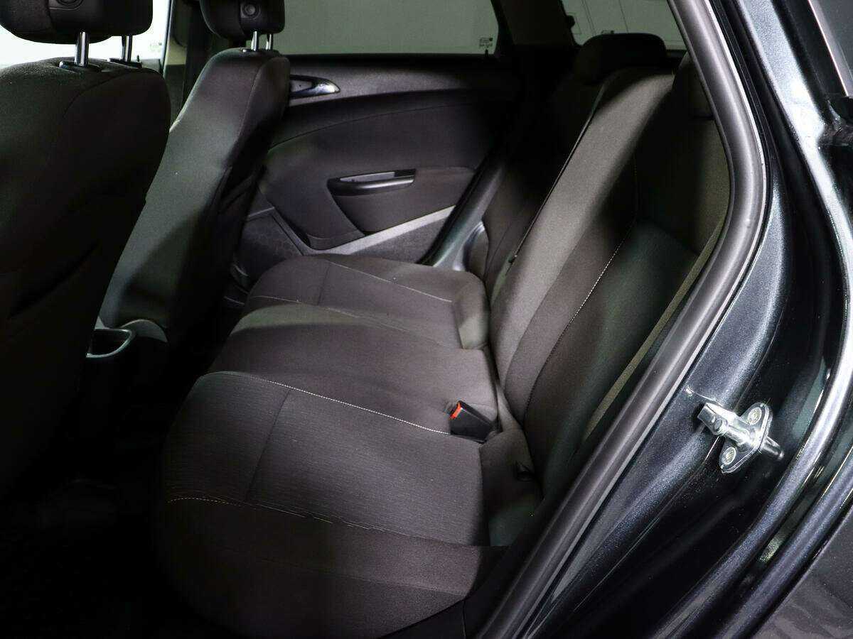 Opel Astra 2014 года с пробегом. Фото: #9