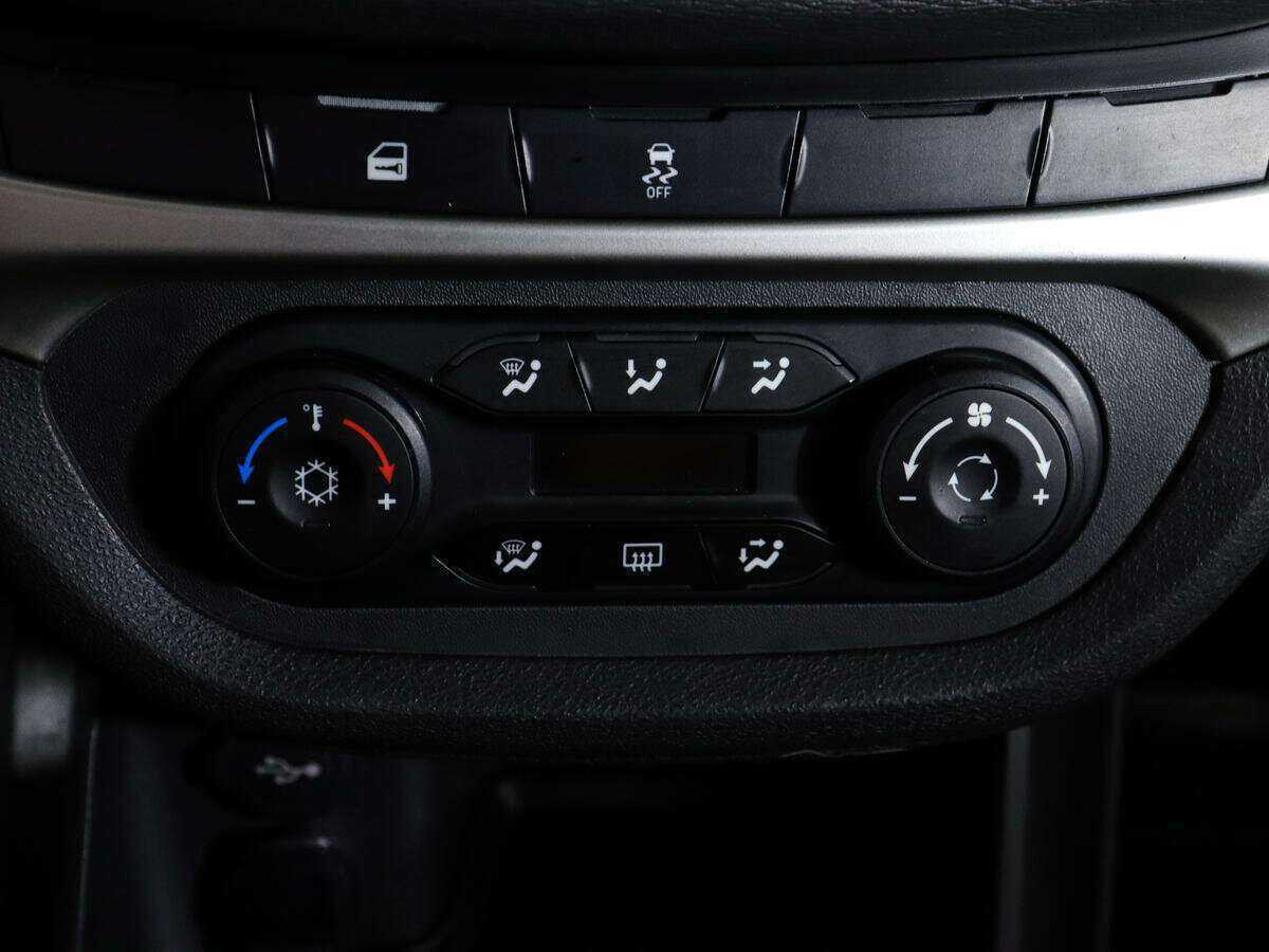 Lada (ВАЗ) Vesta 2019 года с пробегом. Фото: #17