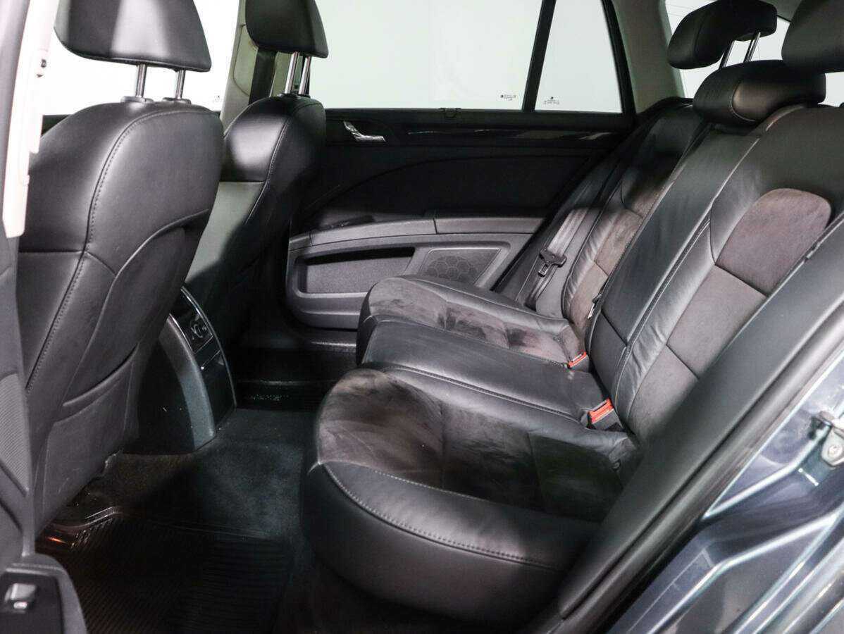Skoda Superb 2013 года с пробегом. Фото: #9