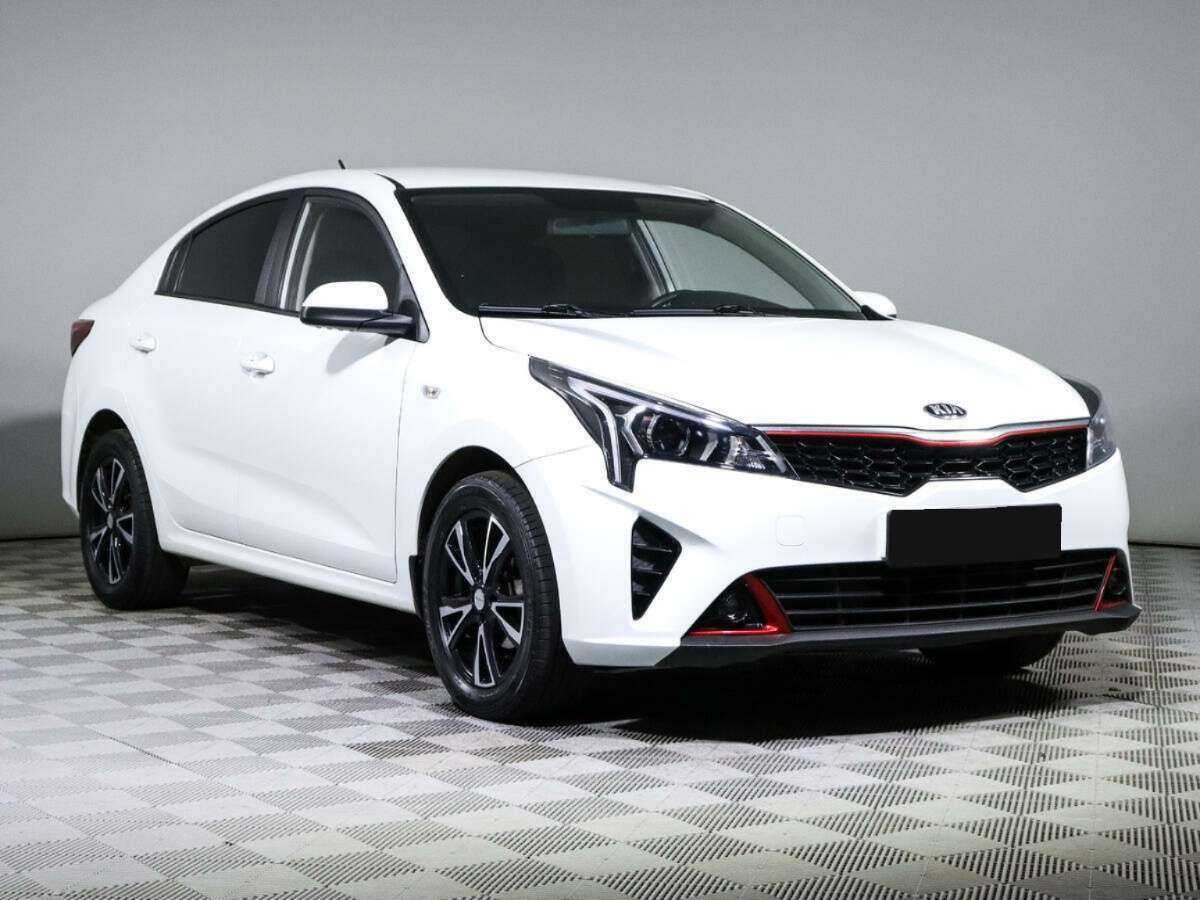 Kia Rio 2021 года с пробегом. Фото: #2