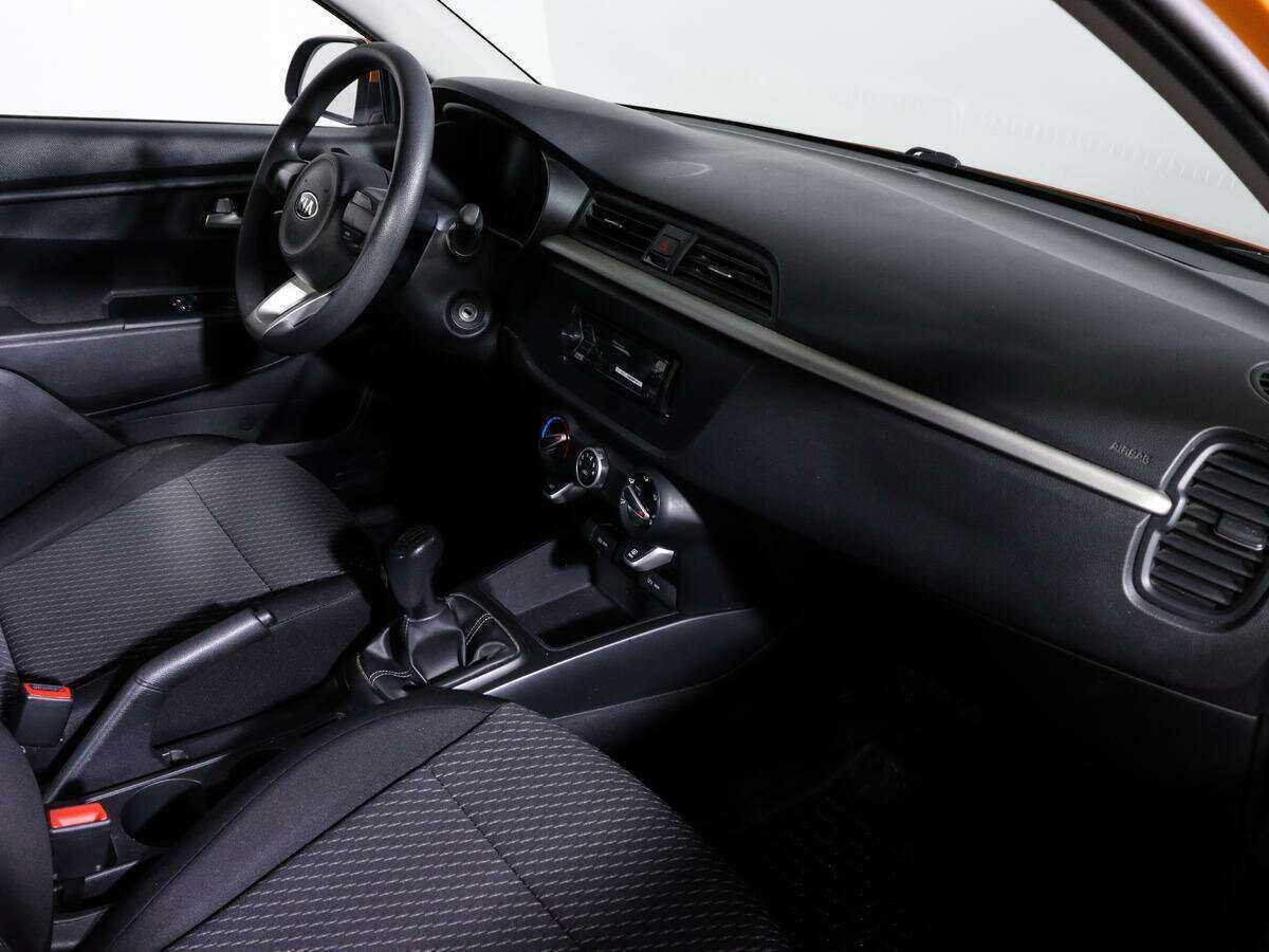 Kia Rio 2017 года с пробегом. Фото: #6