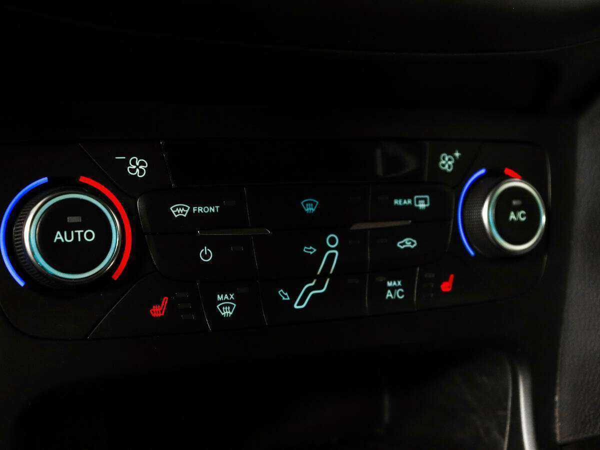 Ford Focus 2017 года с пробегом. Фото: #14