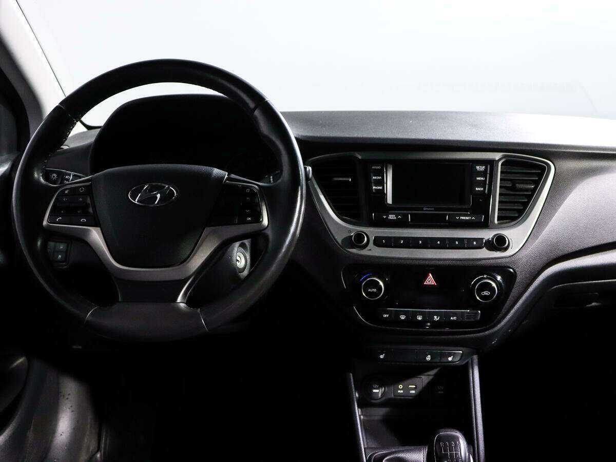 Hyundai Solaris 2017 года с пробегом. Фото: #9