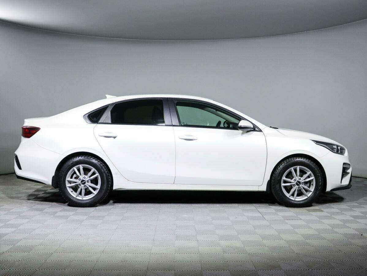 Kia Cerato 2019 года с пробегом. Фото: #3