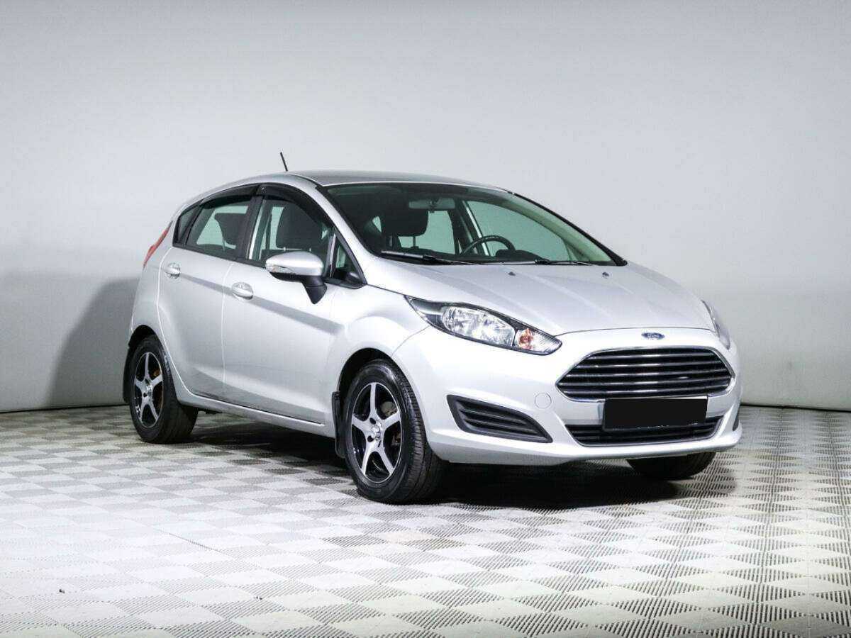 Ford Fiesta 2017 года с пробегом. Фото: #2