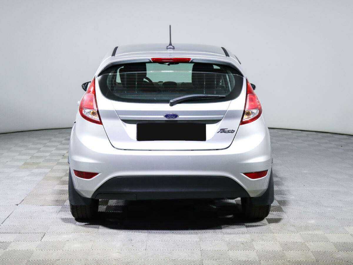 Ford Fiesta 2017 года с пробегом. Фото: #5