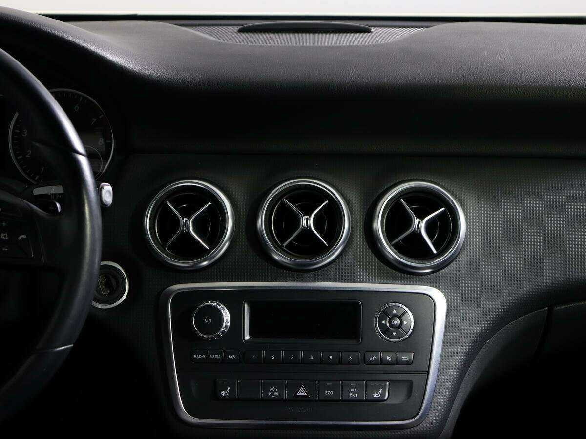 Mercedes-Benz A-Класс 2014 года с пробегом. Фото: #11