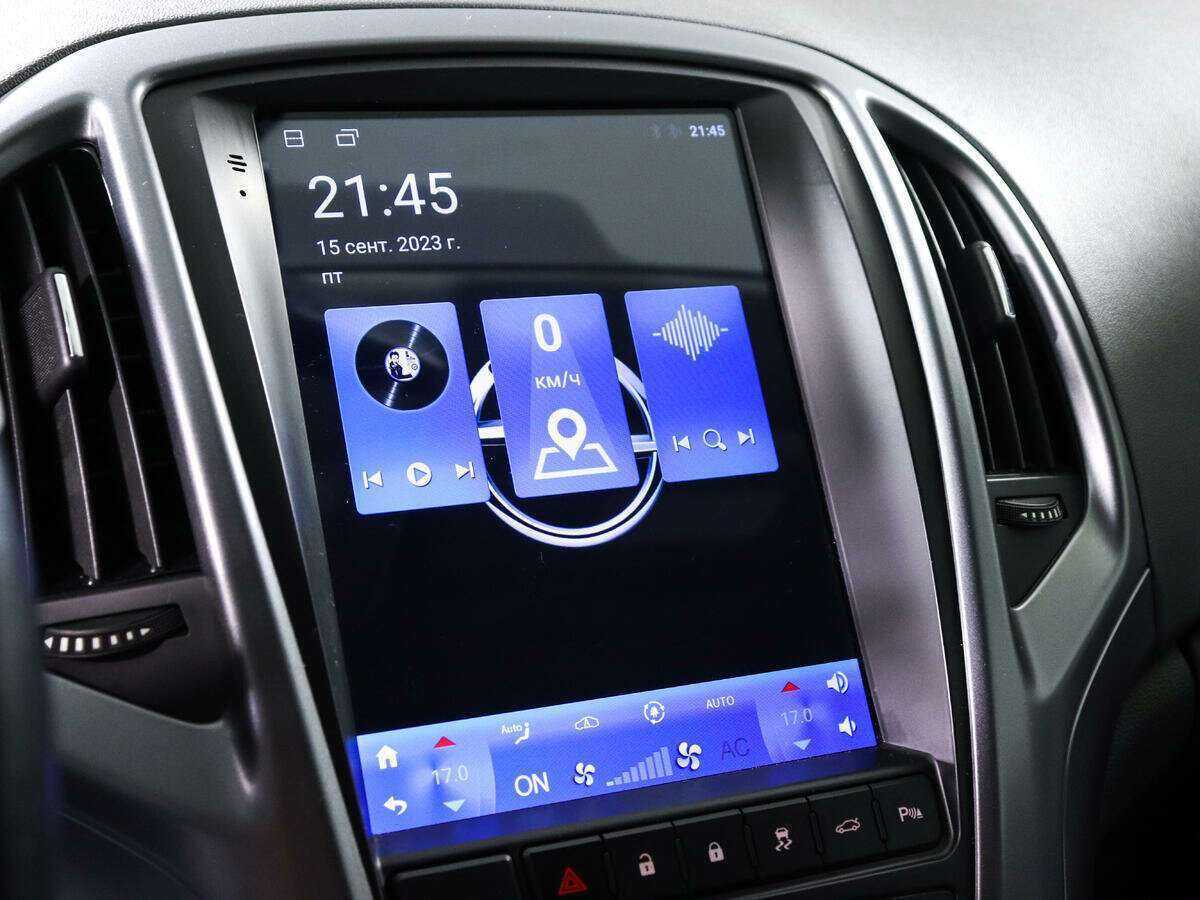 Opel Astra 2013 года с пробегом. Фото: #16