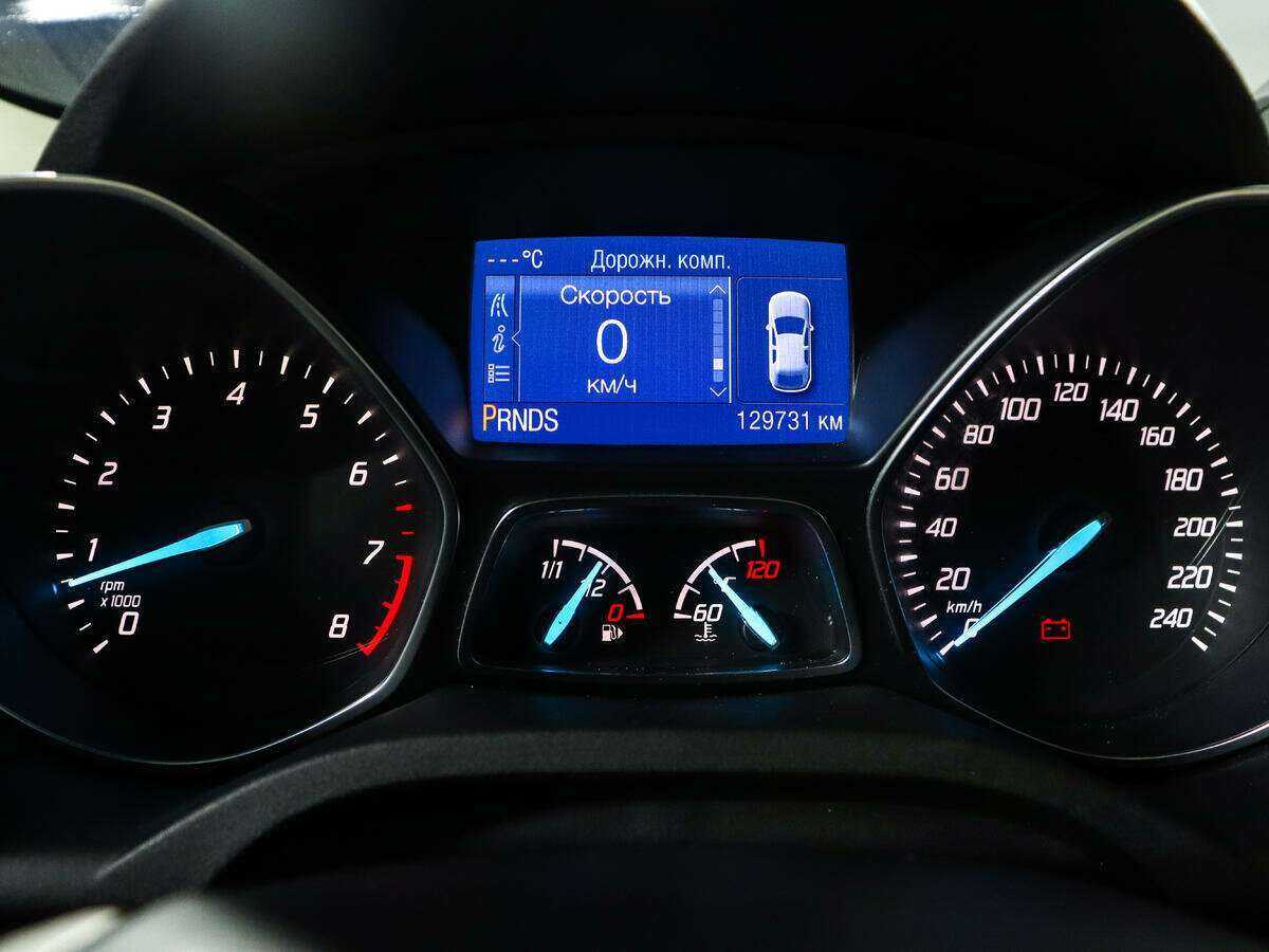 Ford Kuga 2015 года с пробегом. Фото: #9