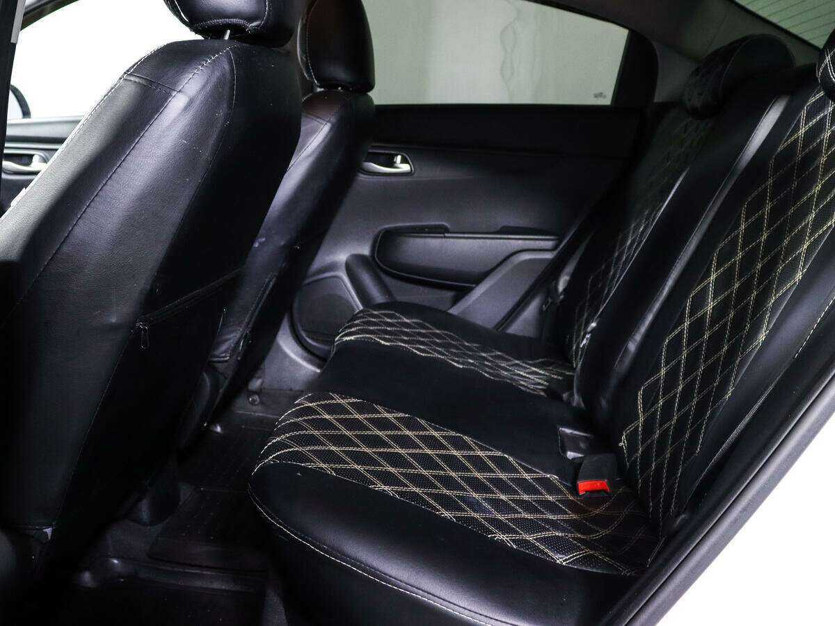 Kia Rio 2021 года с пробегом. Фото: #7