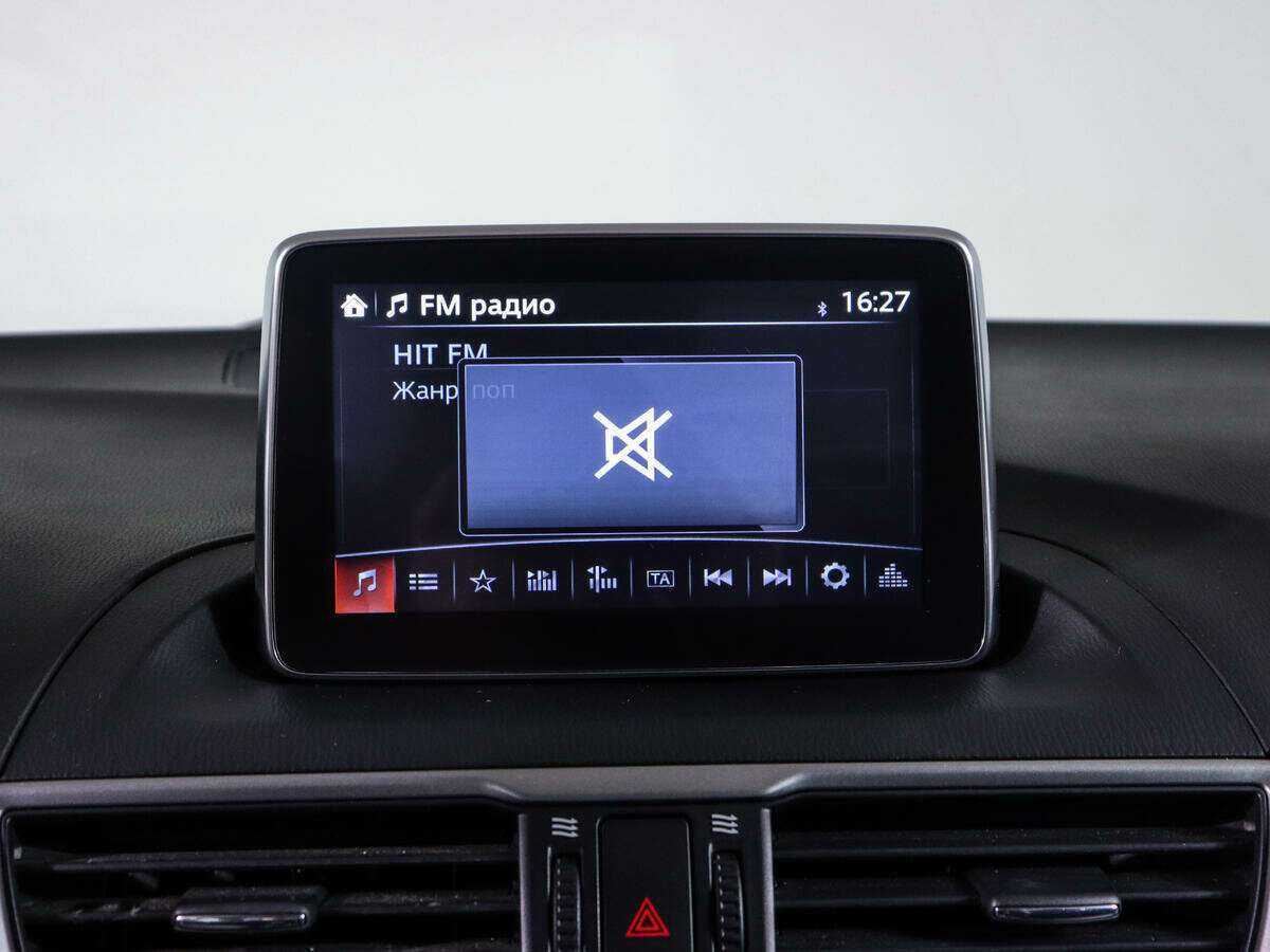 Mazda 3 2014 года с пробегом. Фото: #18