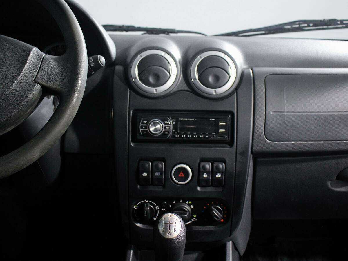 Lada (ВАЗ) Largus 2017 года с пробегом. Фото: #12