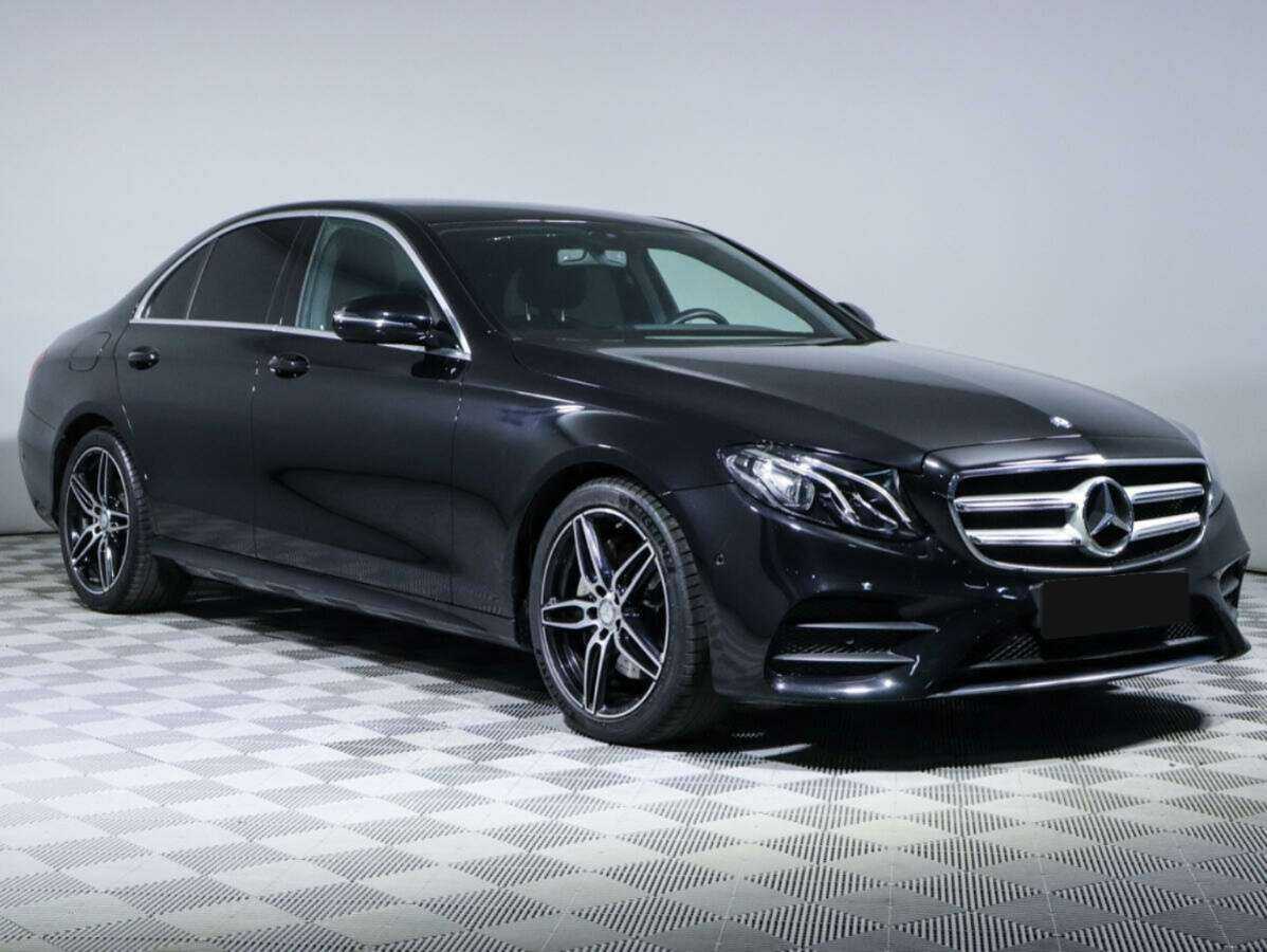Mercedes-Benz E-Класс 2016 года с пробегом. Фото: #2