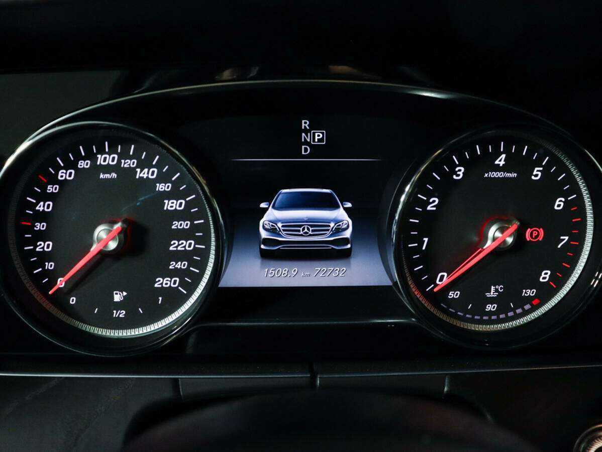 Mercedes-Benz E-Класс 2016 года с пробегом. Фото: #7