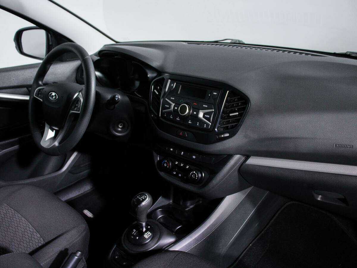 Lada (ВАЗ) Vesta 2019 года с пробегом. Фото: #5