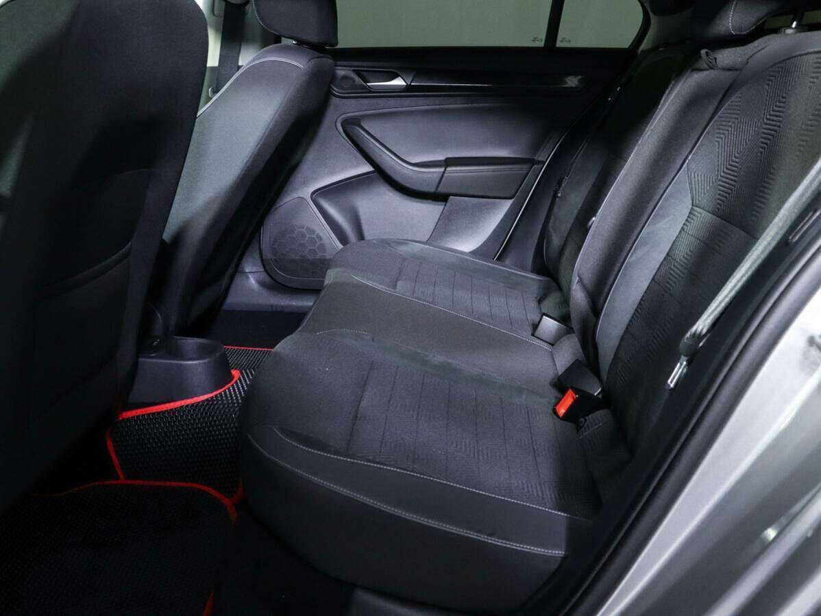 Volkswagen Polo 2020 года с пробегом. Фото: #7