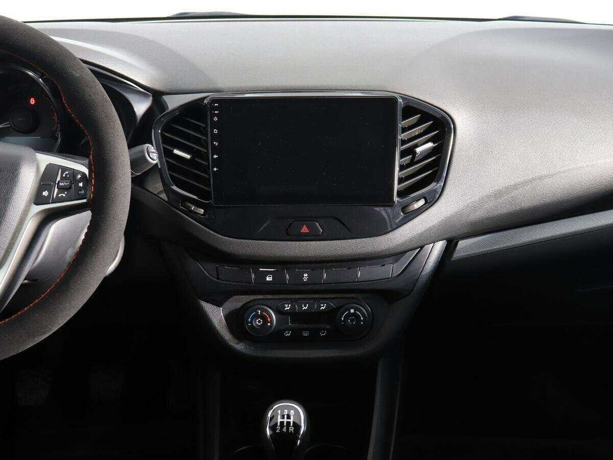 Lada (ВАЗ) Vesta 2021 года с пробегом. Фото: #11