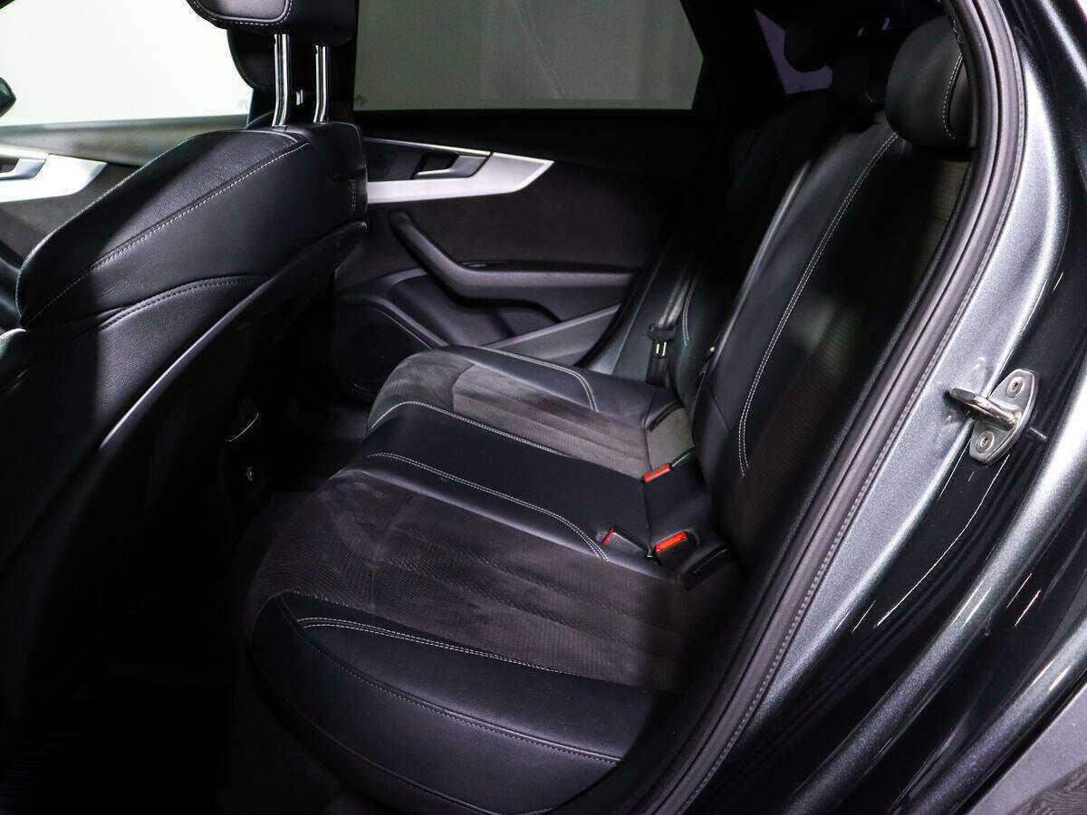 Audi A4 2017 года с пробегом. Фото: #6