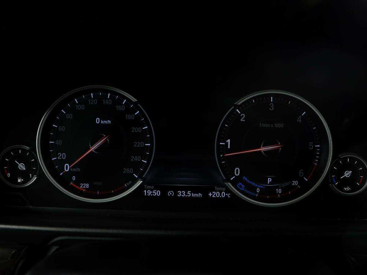 BMW 5 серии 2015 года с пробегом. Фото: #7