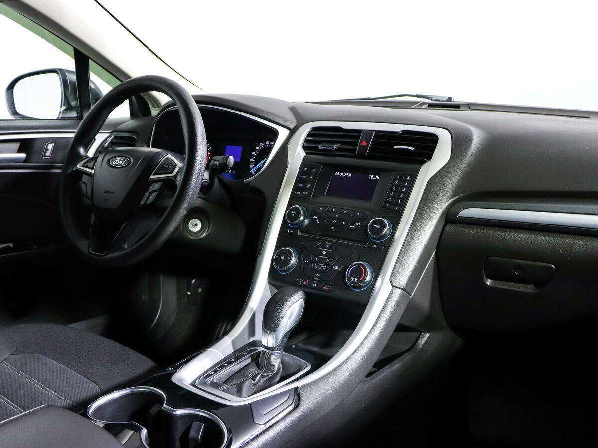 Ford Mondeo 2016 года с пробегом. Фото: #5