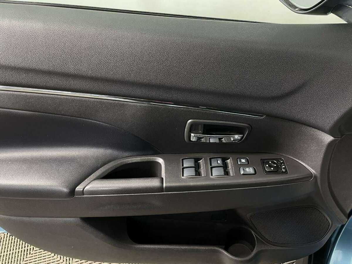 Mitsubishi ASX 2012 года с пробегом. Фото: #7