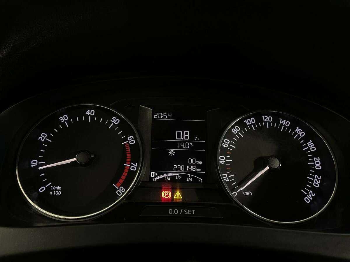 Skoda Rapid 2016 года с пробегом. Фото: #9