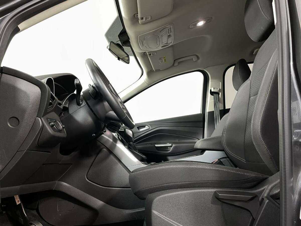 Ford Kuga 2017 года с пробегом. Фото: #9