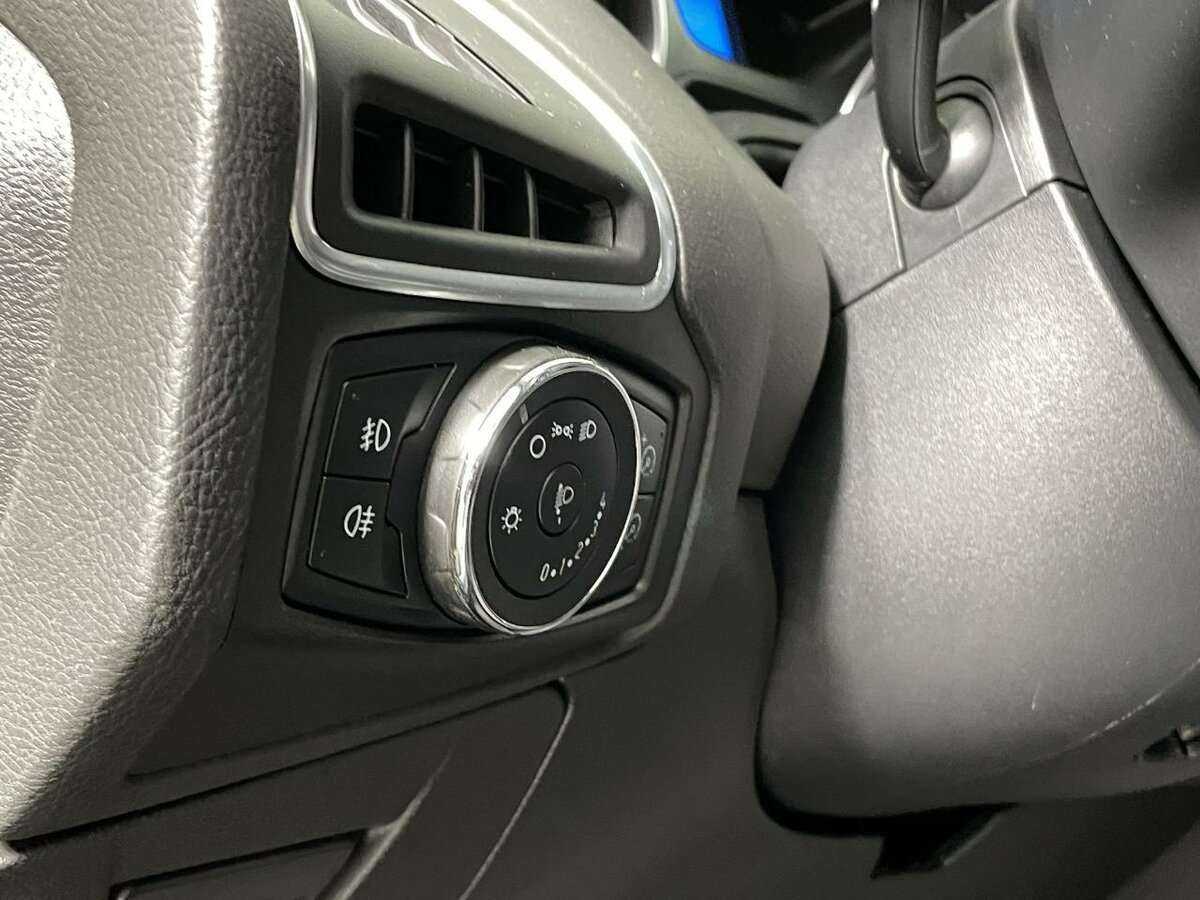 Ford Focus 2012 года с пробегом. Фото: #7