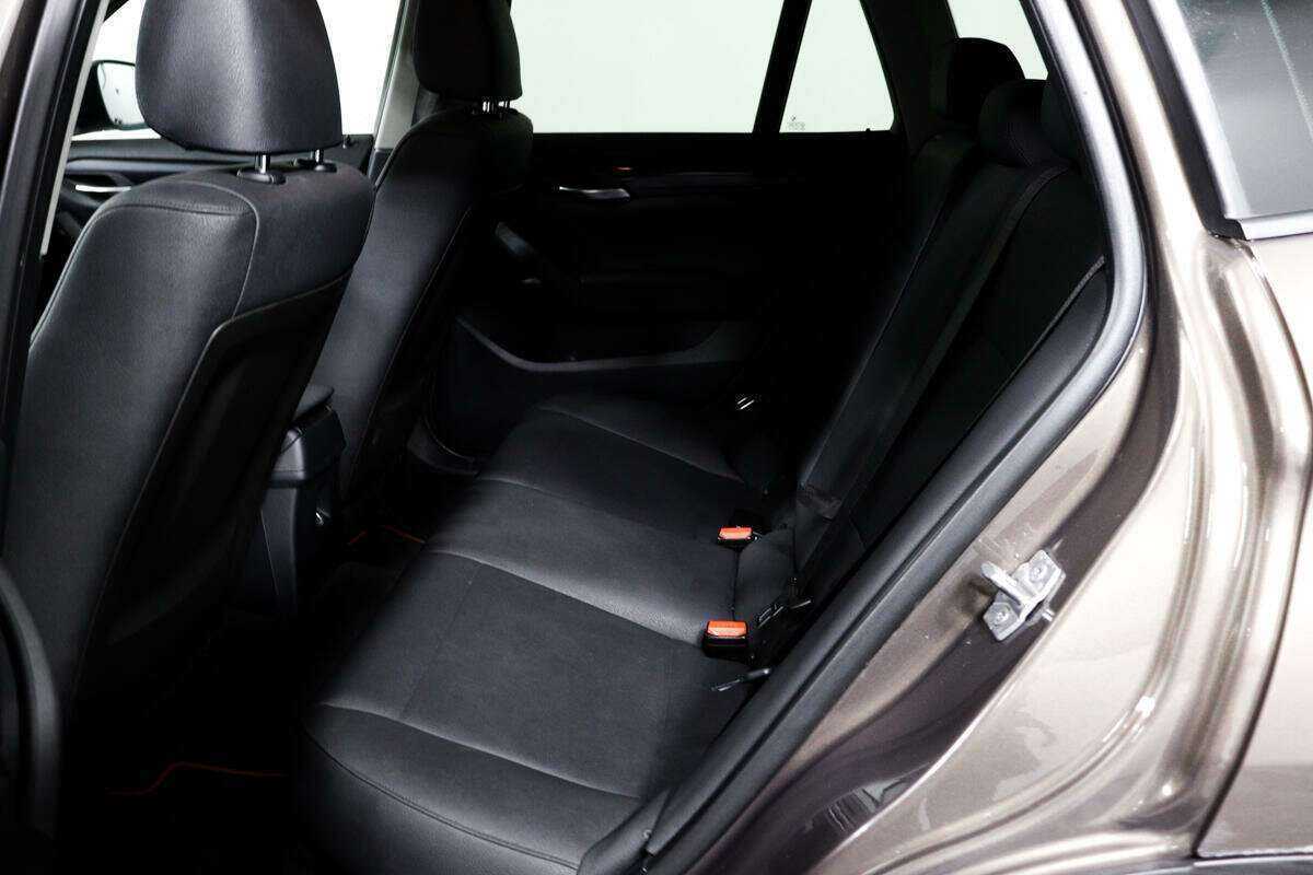 BMW X1 2013 года с пробегом. Фото: #11