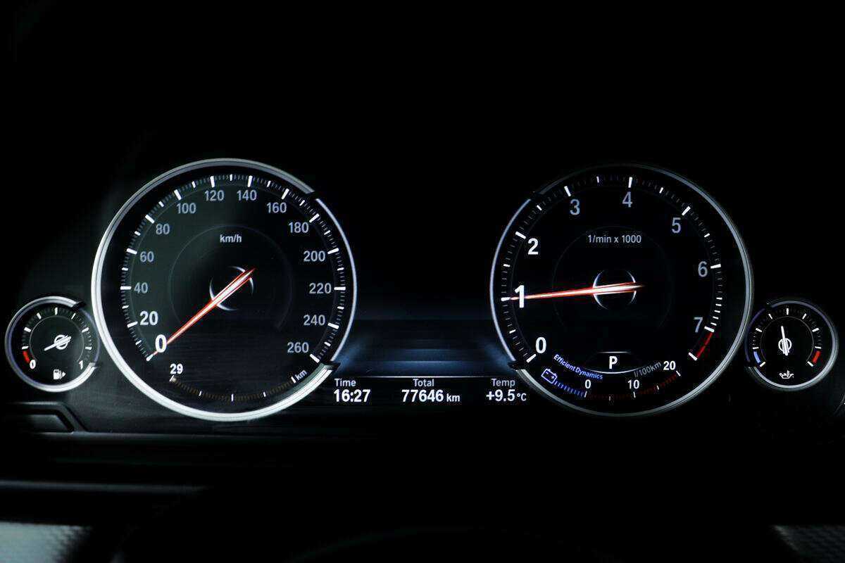 BMW 5 серии 2016 года с пробегом. Фото: #9