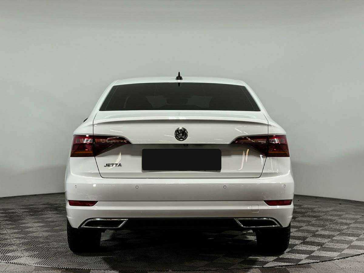 Volkswagen Jetta 2020 года с пробегом. Фото: #4