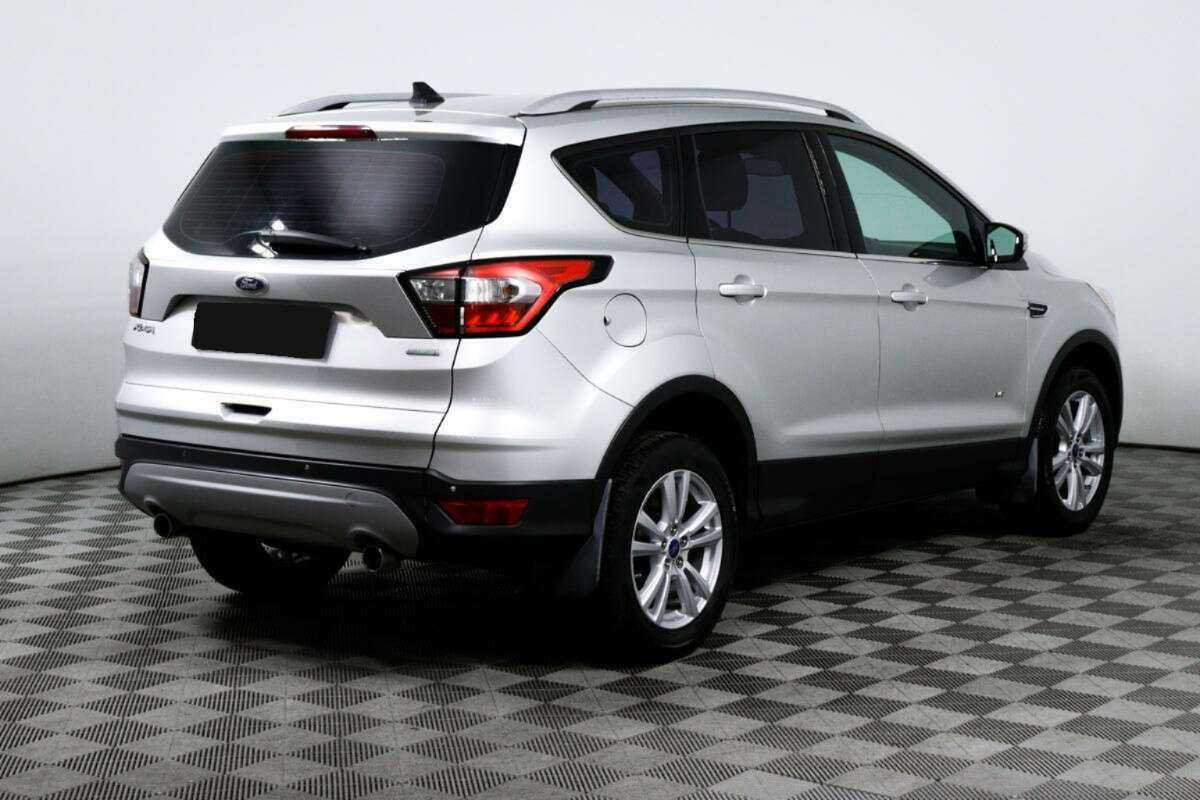 Ford Kuga 2017 года с пробегом. Фото: #4