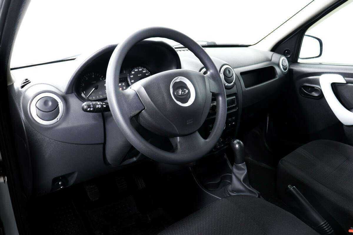 Lada (ВАЗ) Largus 2014 года с пробегом. Фото: #12