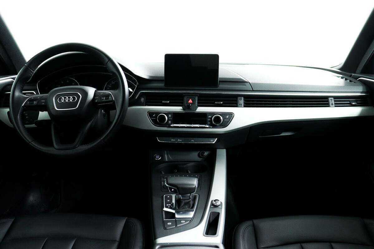 Audi A4 2019 года с пробегом. Фото: #10