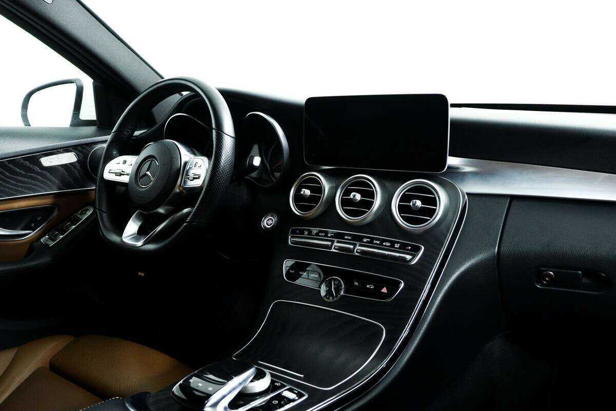 Mercedes-Benz C-Класс 2018 года с пробегом. Фото: #8