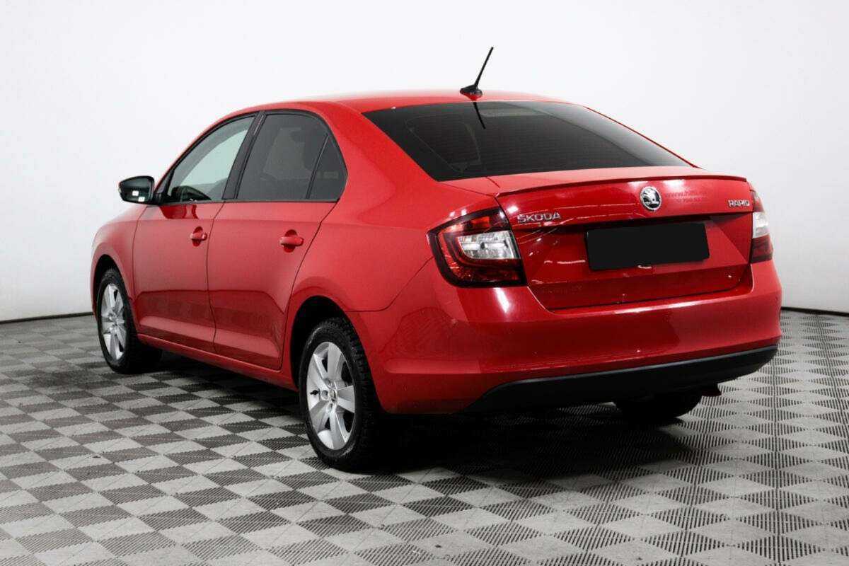 Skoda Rapid 2018 года с пробегом. Фото: #6