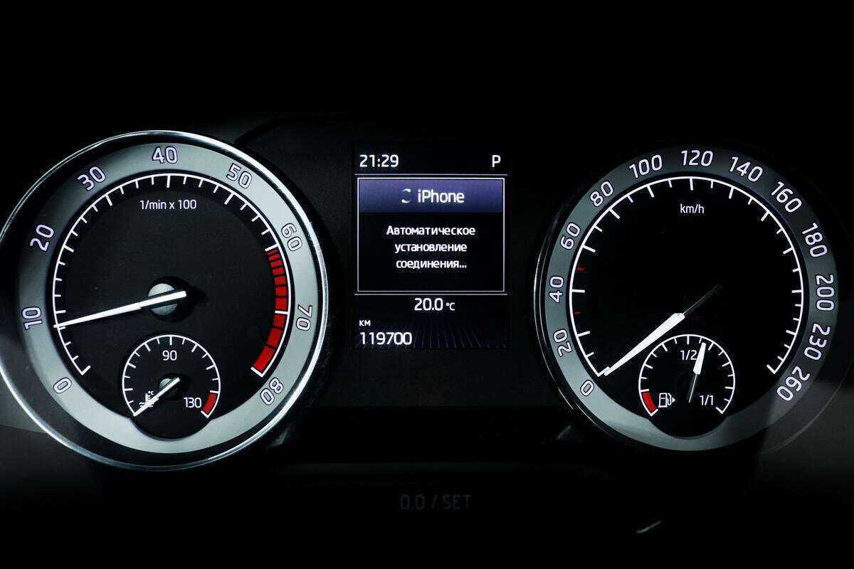 Skoda Superb 2017 года с пробегом. Фото: #9