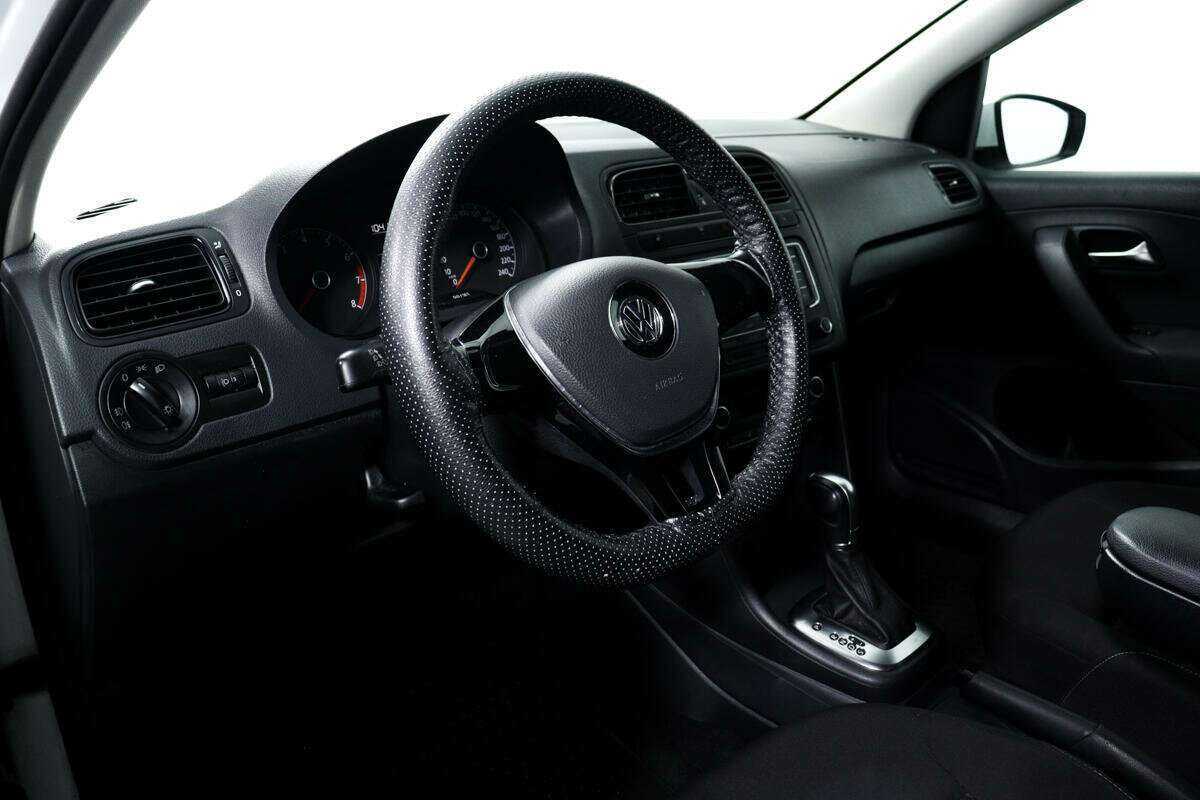 Volkswagen Polo 2016 года с пробегом. Фото: #12
