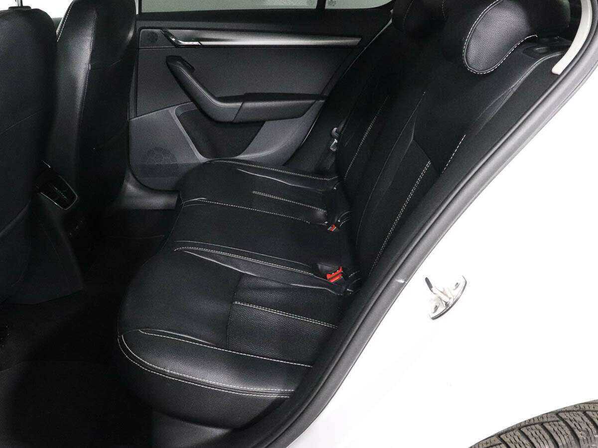 Skoda Octavia 2020 года с пробегом. Фото: #7