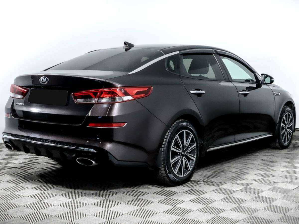 Kia Optima 2018 года с пробегом. Фото: #3