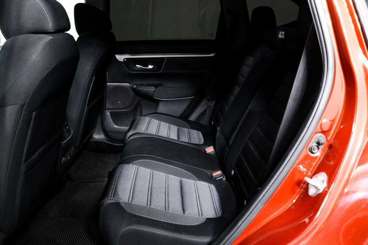 Honda CR-V 2017 года с пробегом. Фото: #11