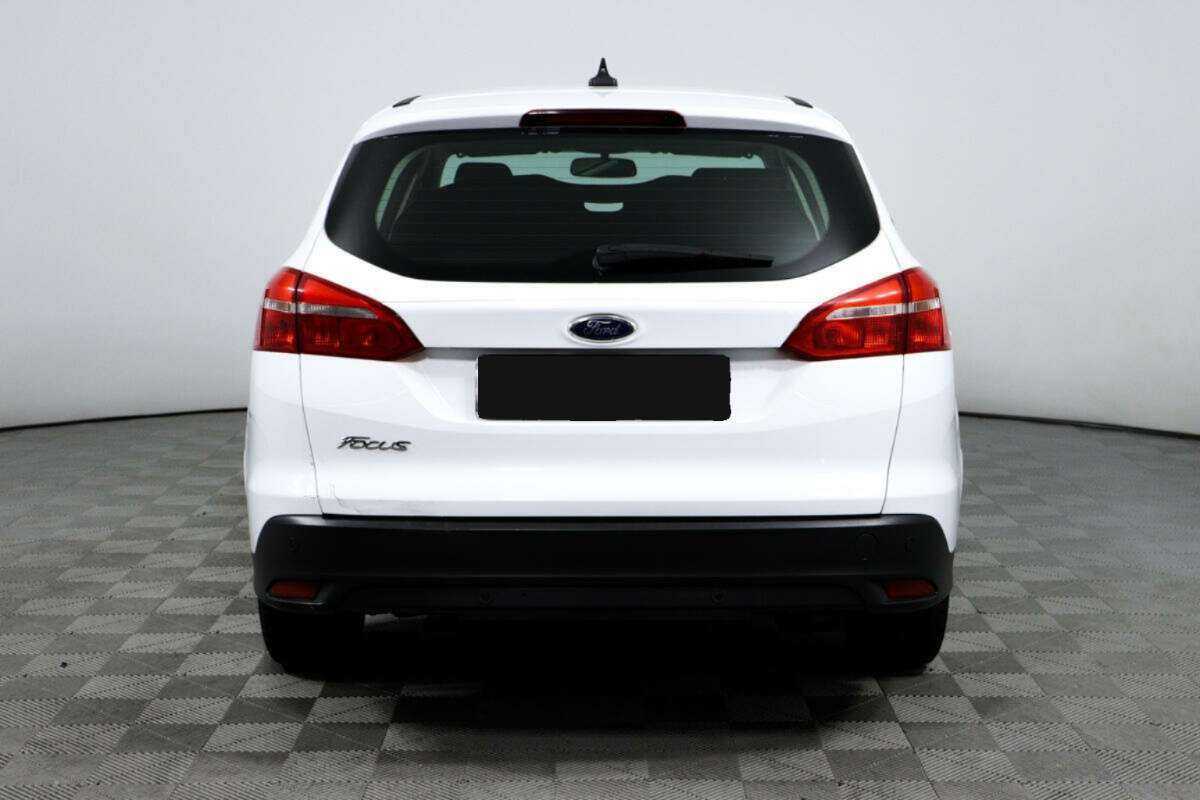 Ford Focus 2018 года с пробегом. Фото: #5