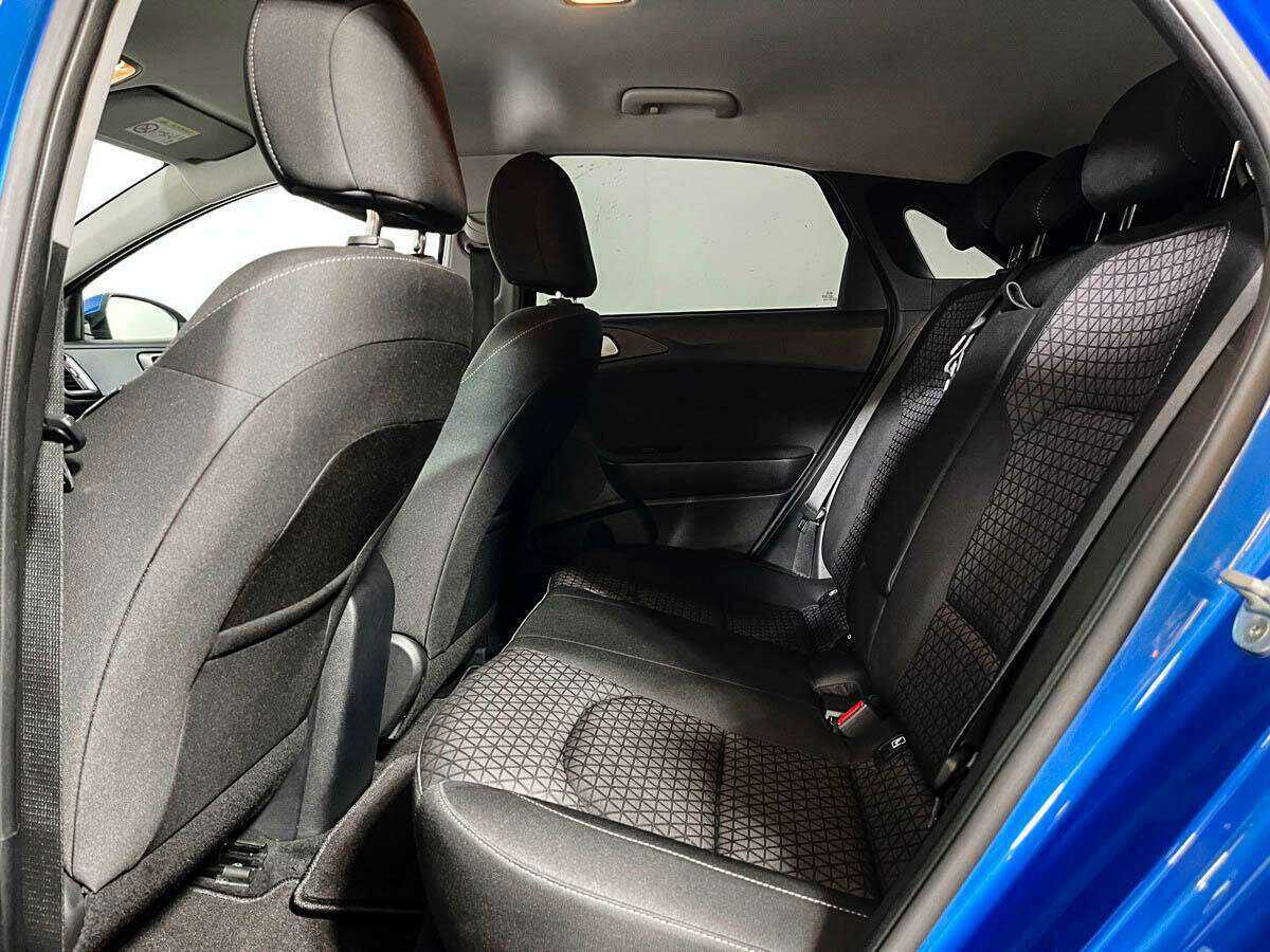 Kia Ceed 2020 года с пробегом. Фото: #9