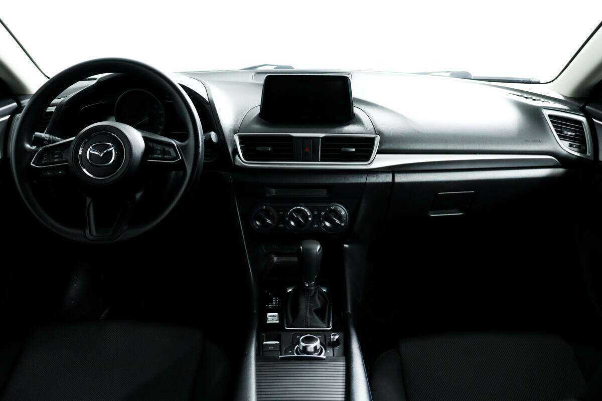 Mazda 3 2016 года с пробегом. Фото: #10