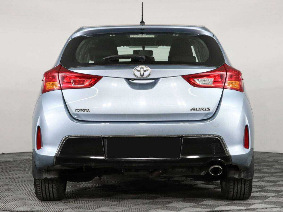 Toyota Auris 2013 года с пробегом. Фото: #5