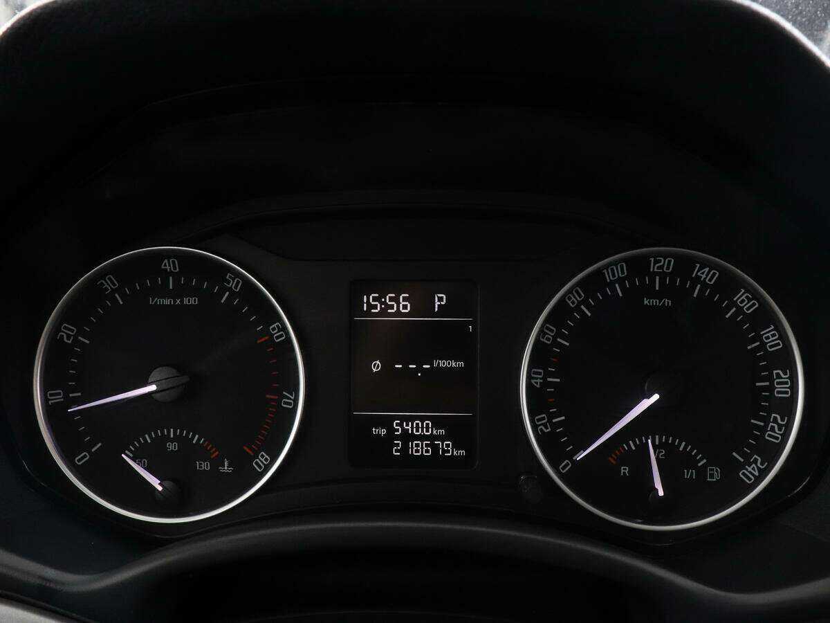 Skoda Octavia 2012 года с пробегом. Фото: #9