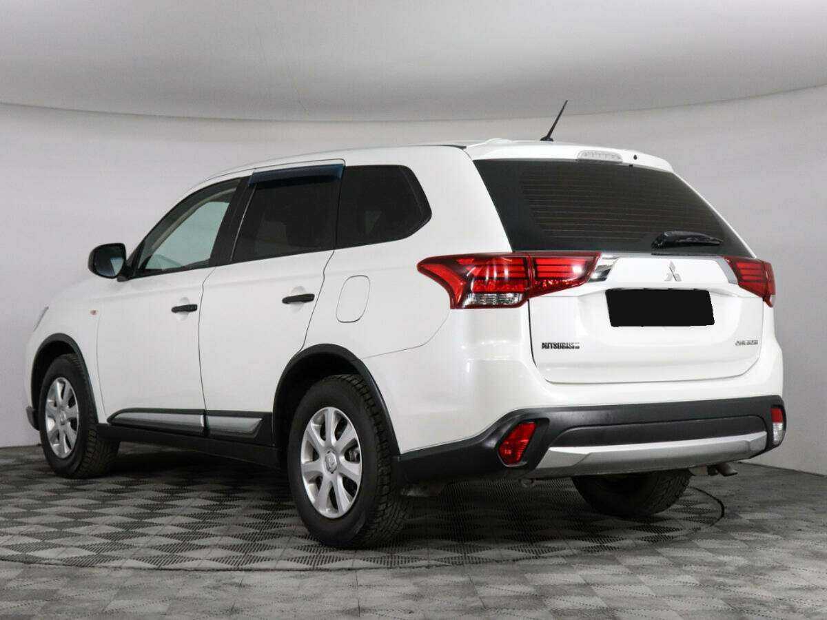 Mitsubishi Outlander 2015 года с пробегом. Фото: #6